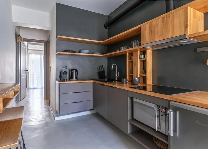 Soho Apartments By Olala Homes